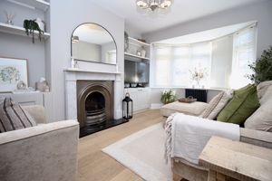 Sitting Room- click for photo gallery